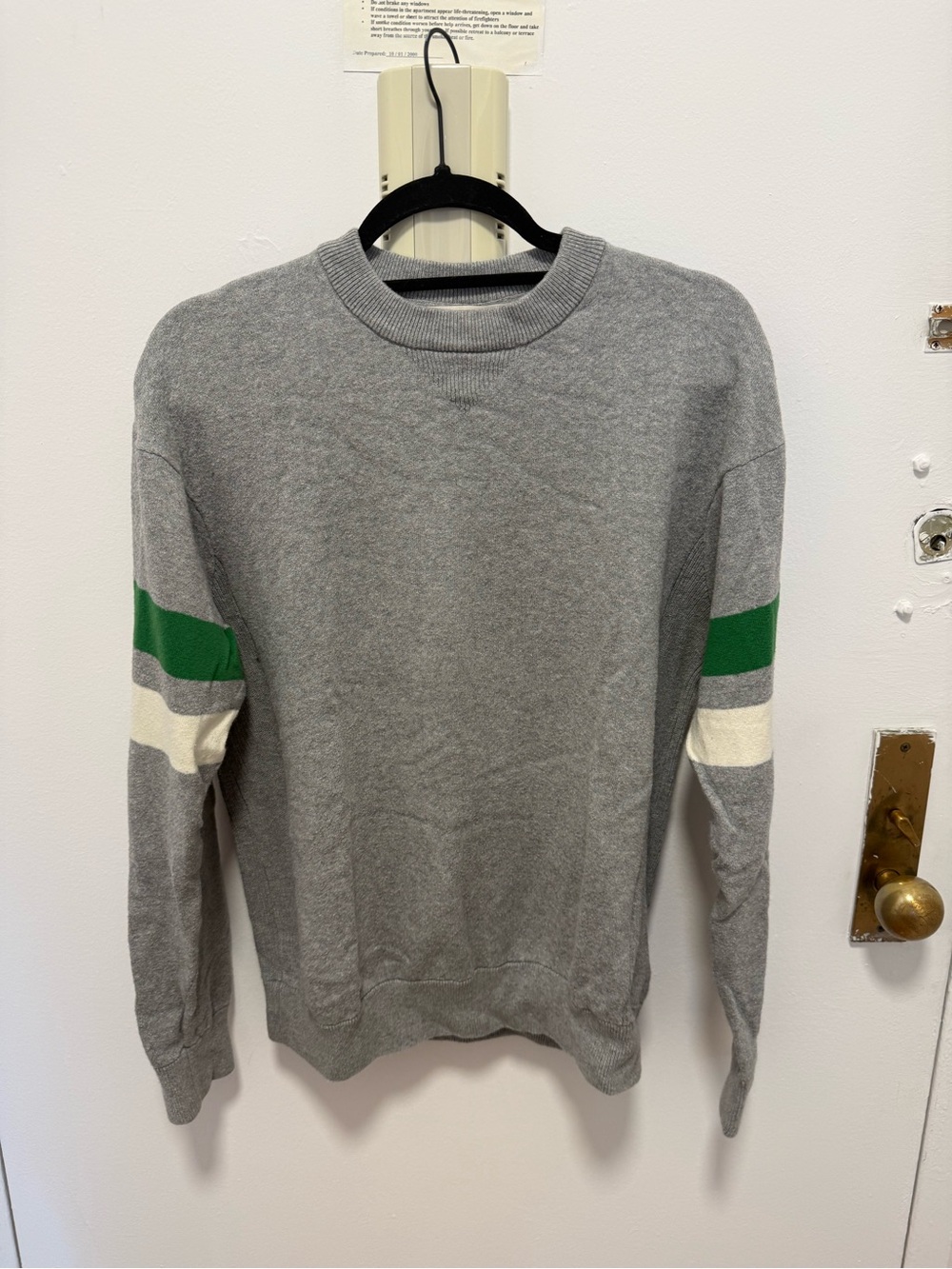 Men’s Gray Stripe Shirt